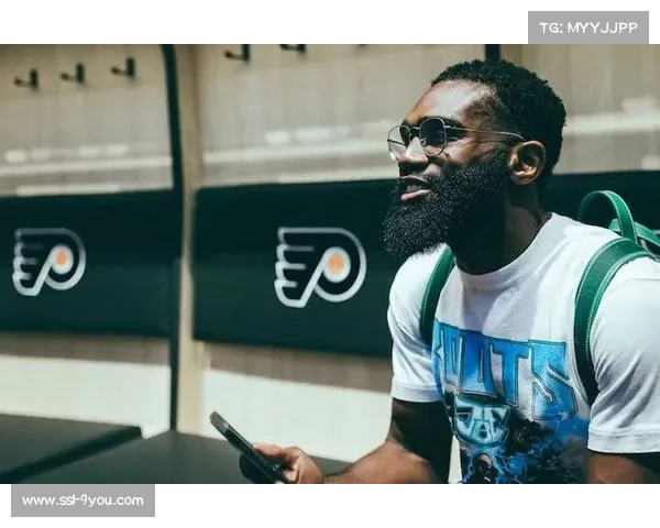 “靴子”恩尼斯升重后首胜,三回合KO前世界拳王